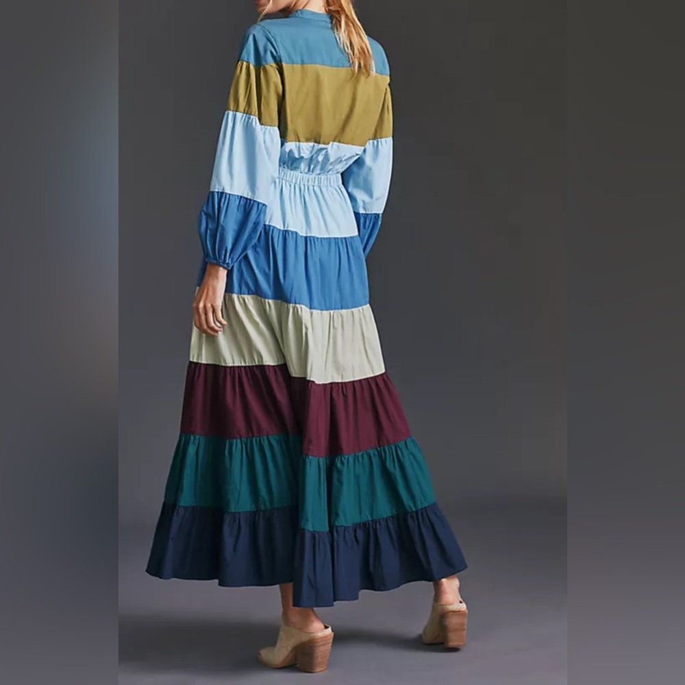 Forever That Girl Maxi Dress, EUC, size Medium.